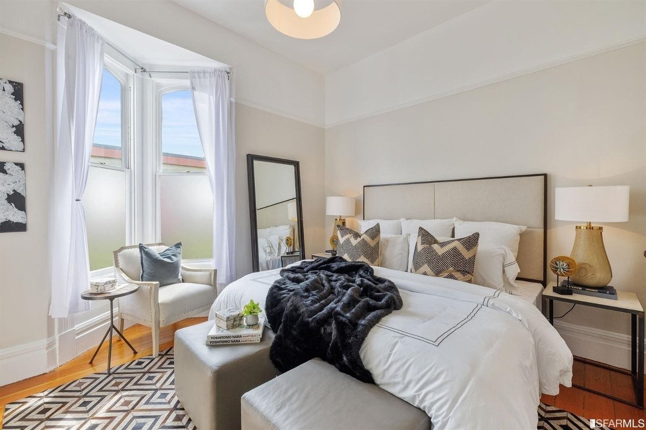 321 Haight St