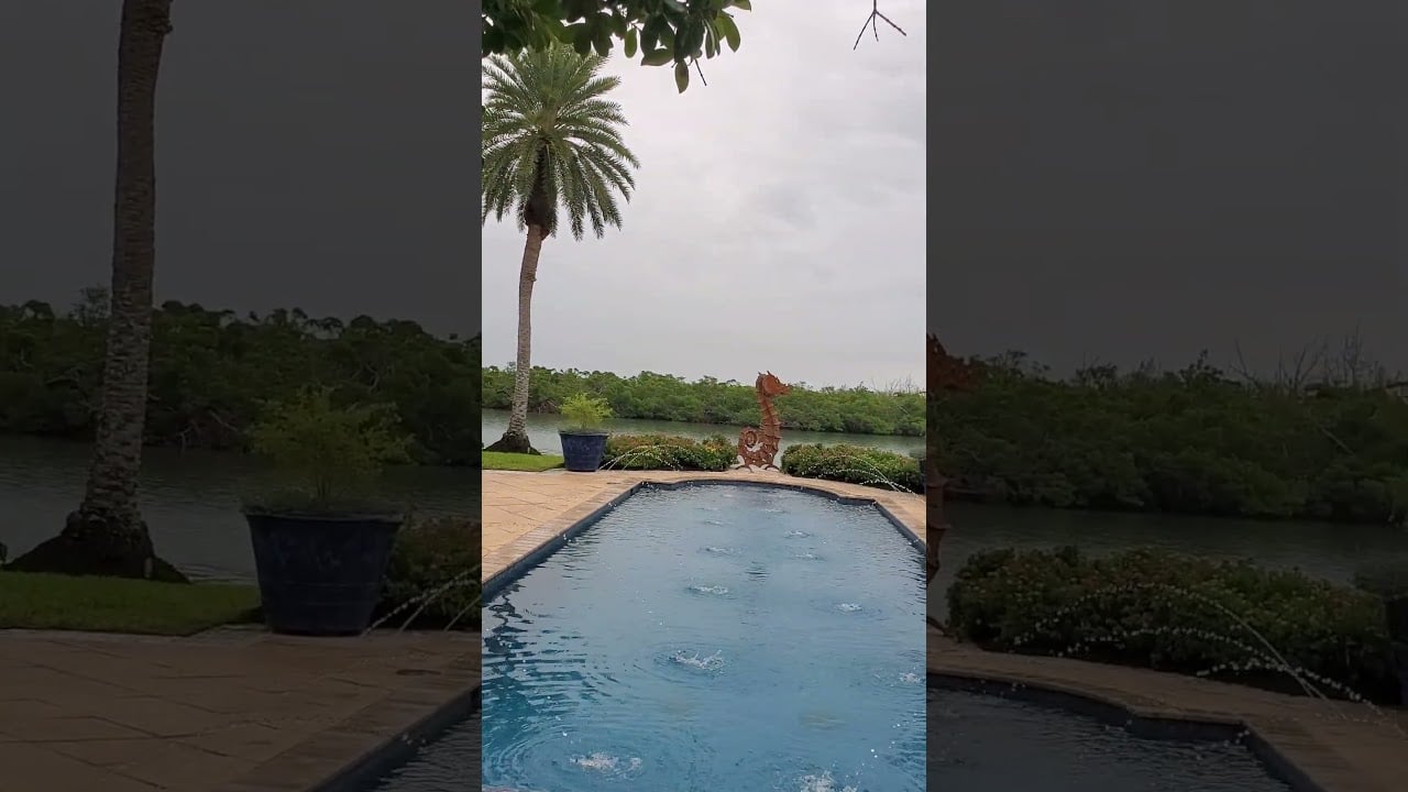 Luxurious Italianate Historic Villa - St Armand's