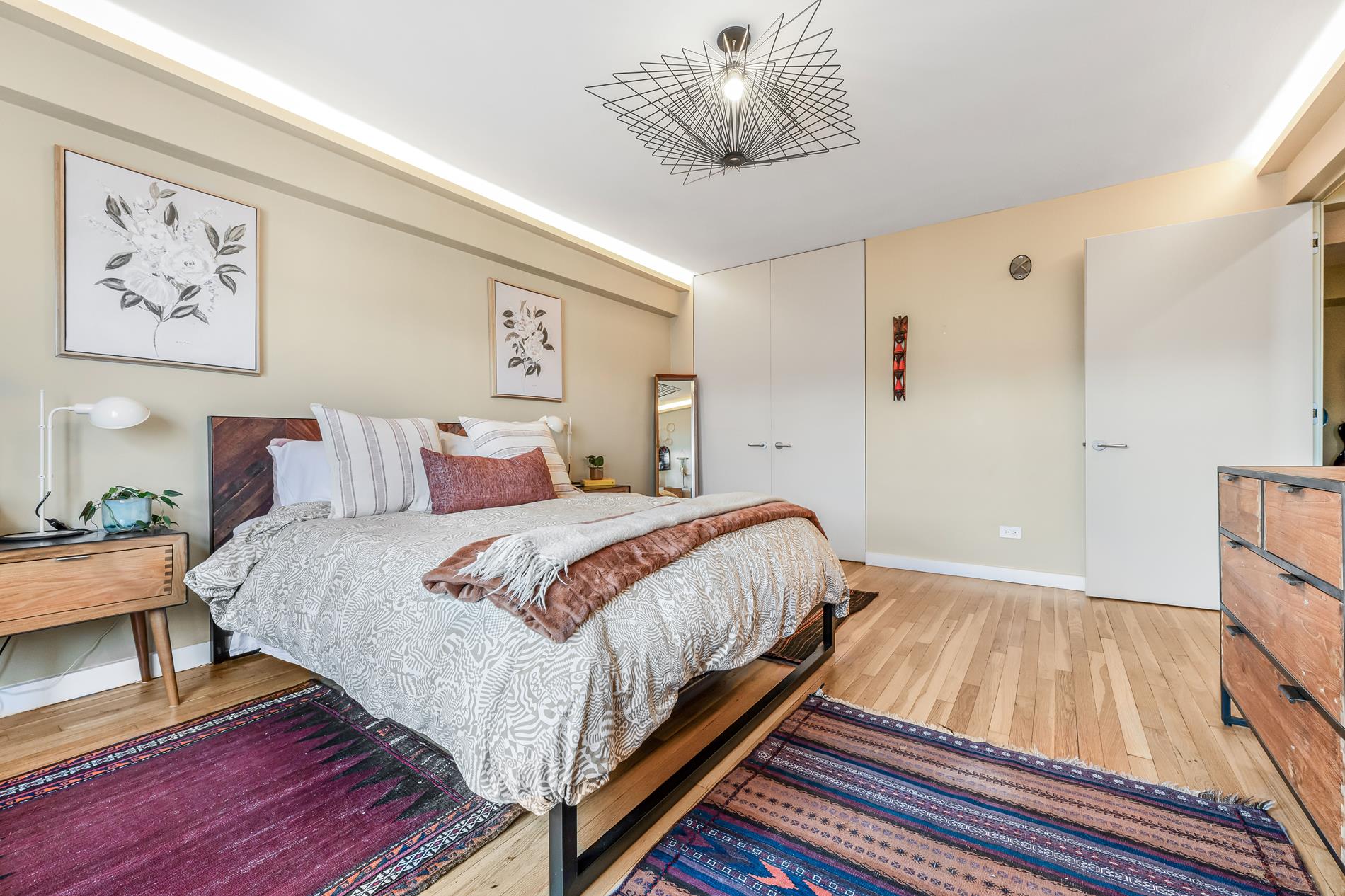 425 East Street #4B