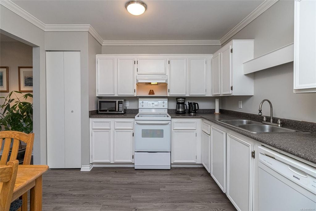 3252 Glasgow Ave, #506