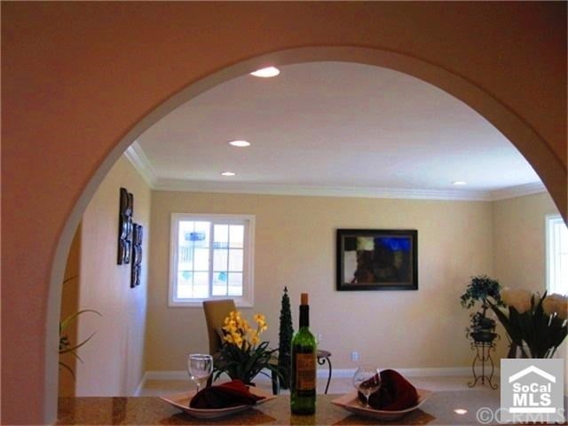 2229 S LAURA LINDA Ln