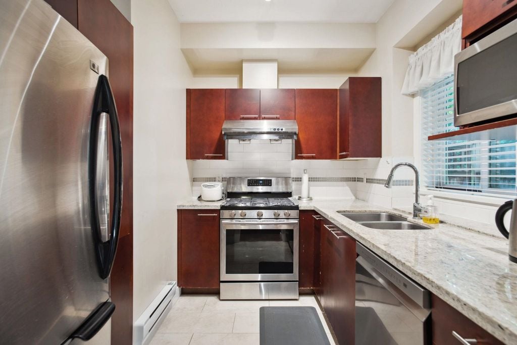 5660 Blundell Rd, #9