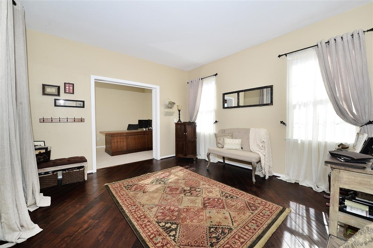 1714 Picket Fence Dr