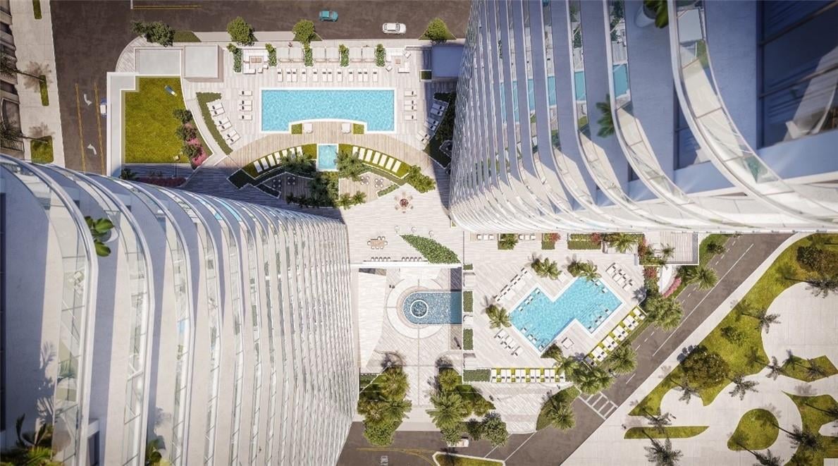 151 N Seabreeze Blv 2602PH-E