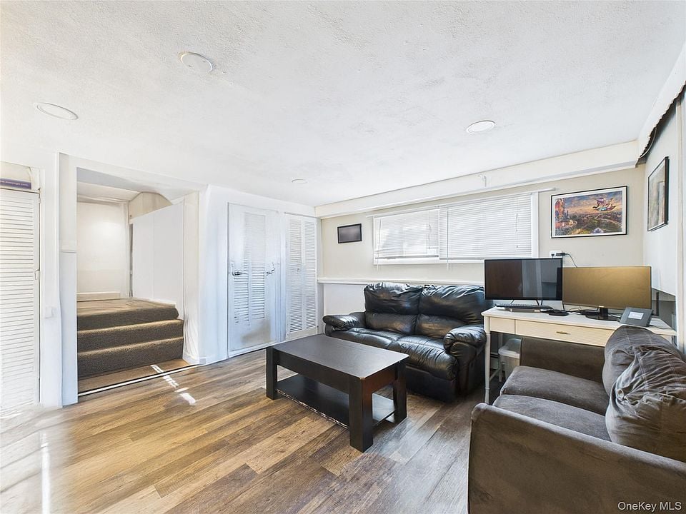 554 South 8th Street