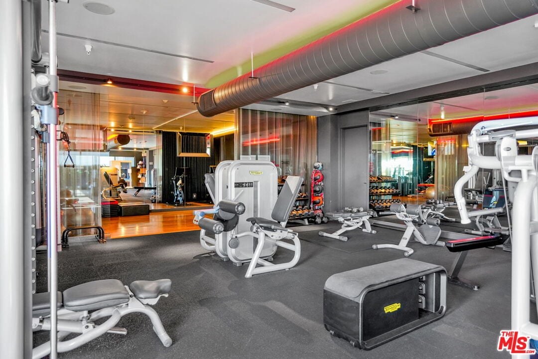 6250 Hollywood Blvd, #6F