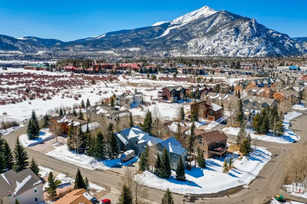 928 A Lakepoint Cir, #A