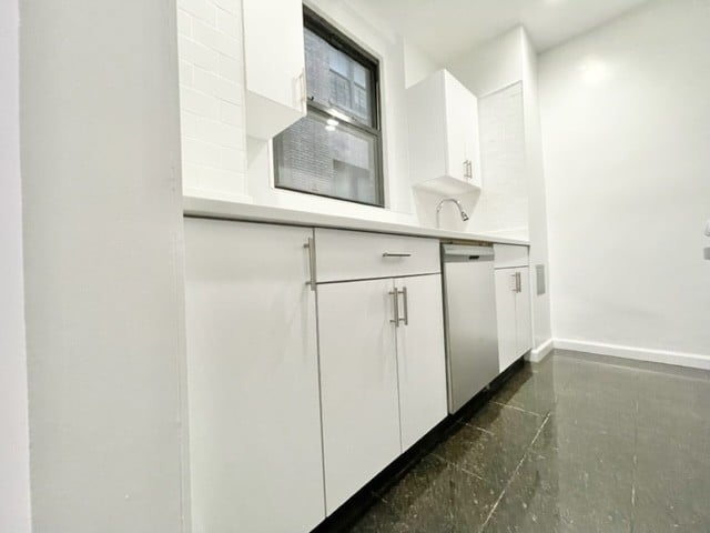 145 West 55th Street, #6G