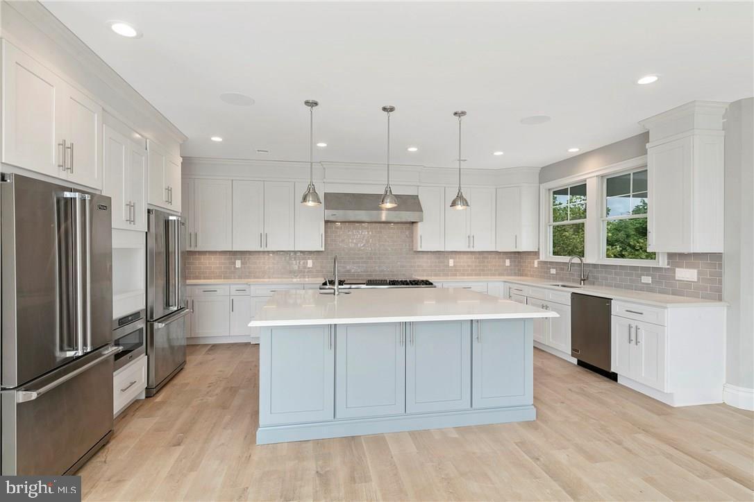 25 Long Beach Blvd, #A