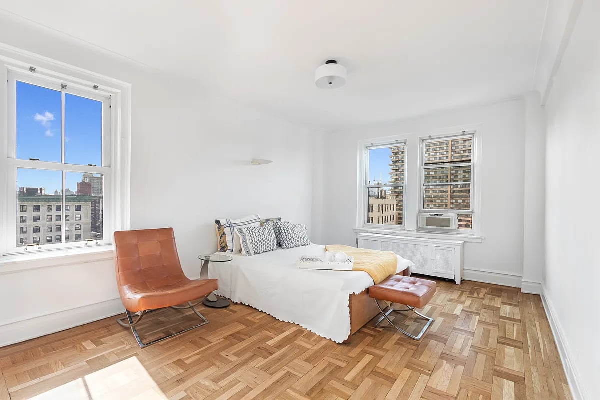 800 West End Avenue #14 E