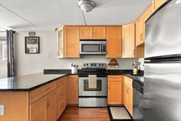 37 Kilby St
