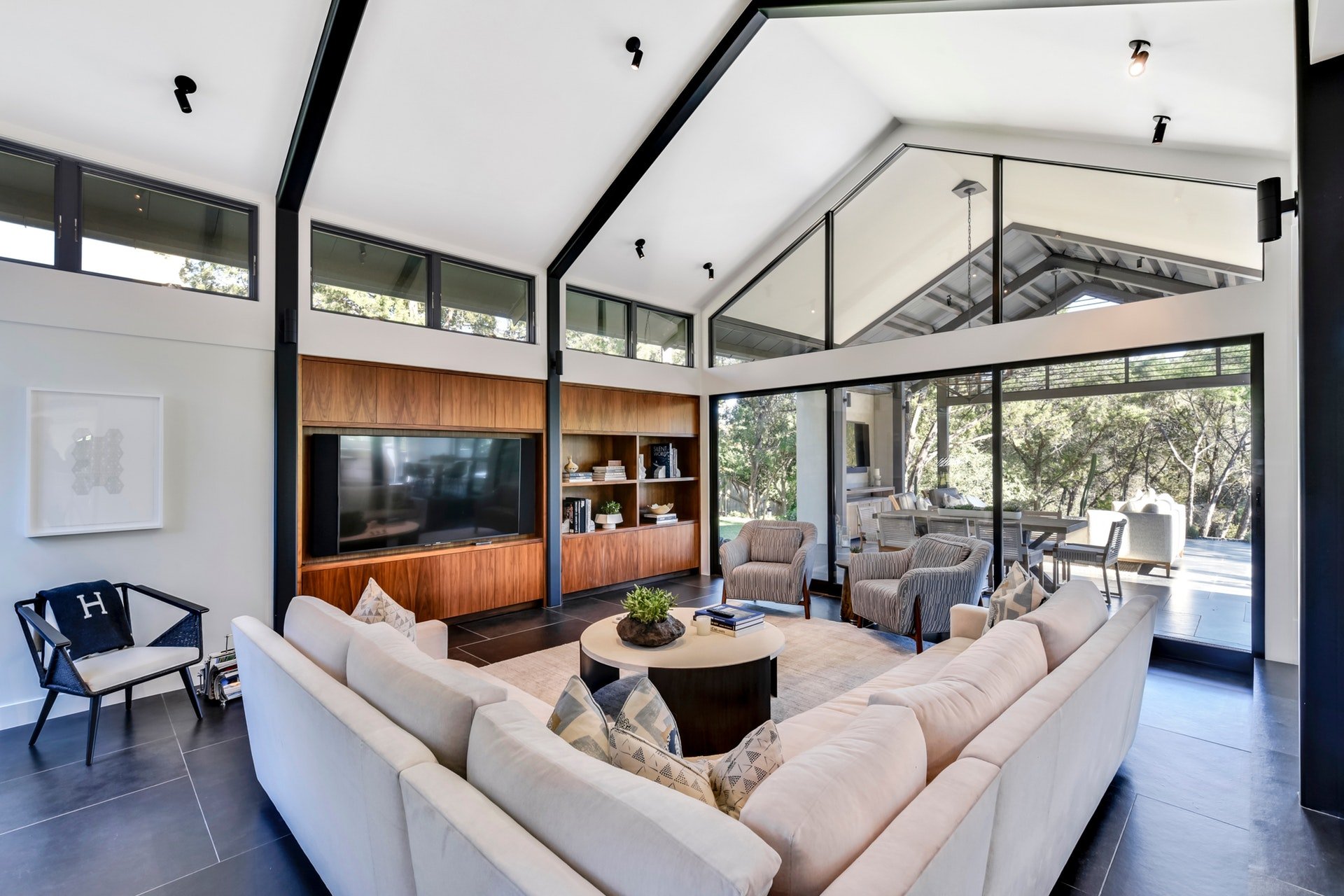 108 Parkwood Court