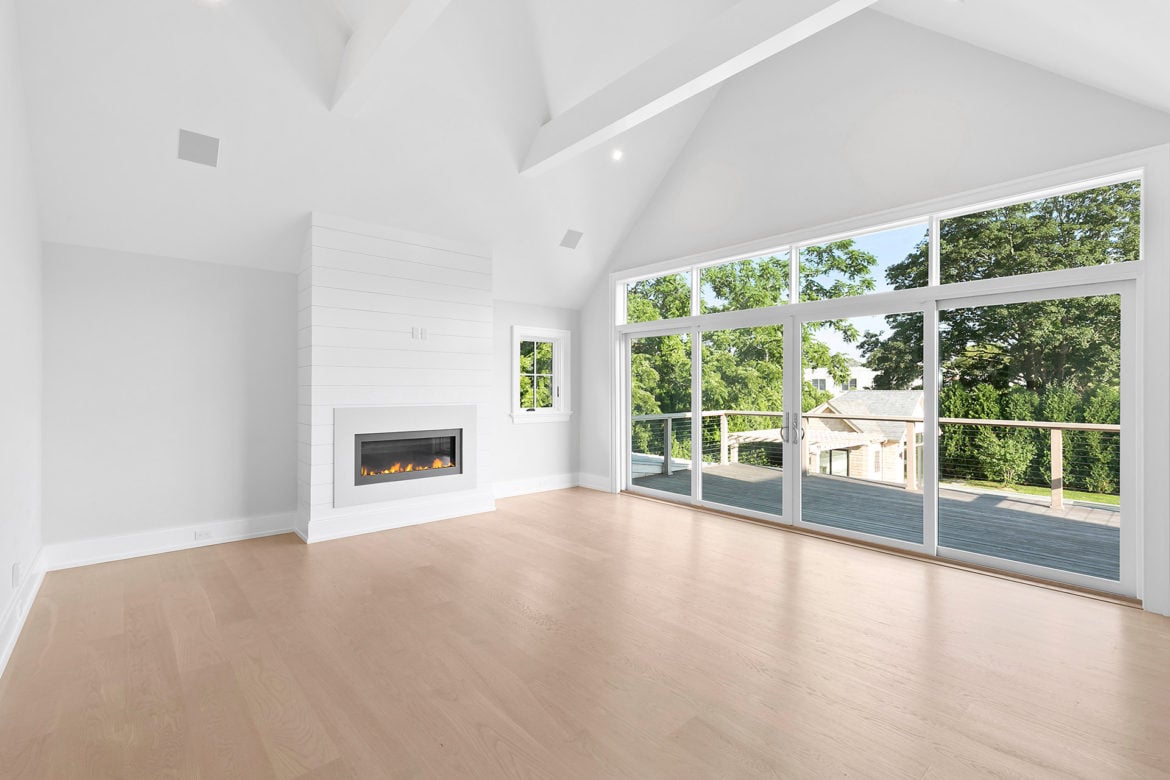 Newman Avenue, Bridgehampton