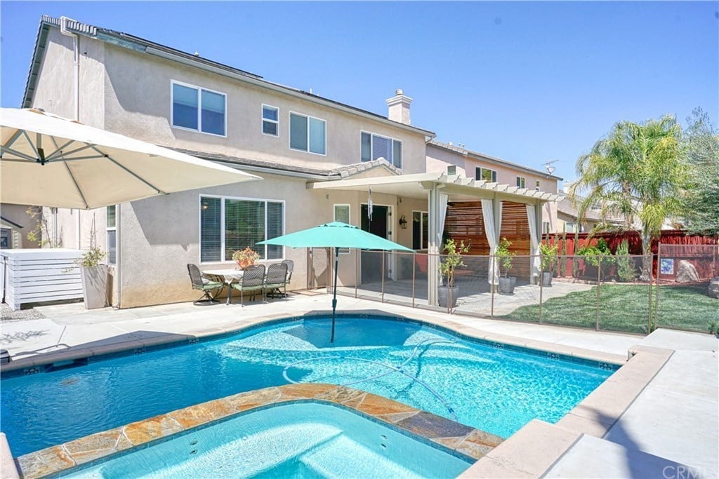 38734 Boat House Dr