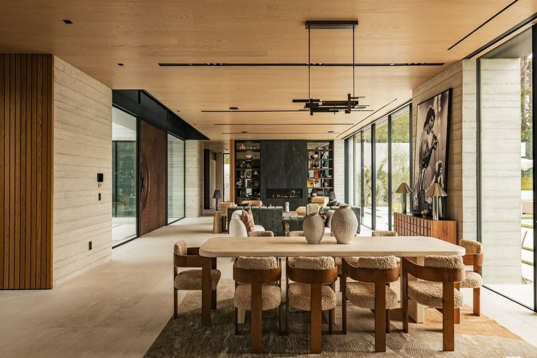 Skyreach Manor, Dume Dr, 90265