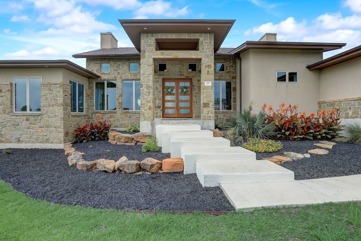 179 Sandy Creek Cv