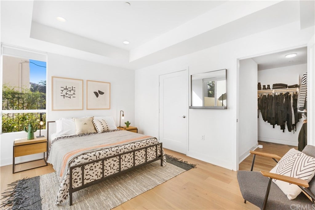 118 S Avenue 50, Unit 301