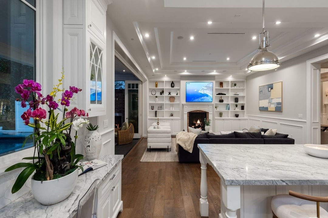 Luminor Heights, Laurel Canyon Blvd, 90046