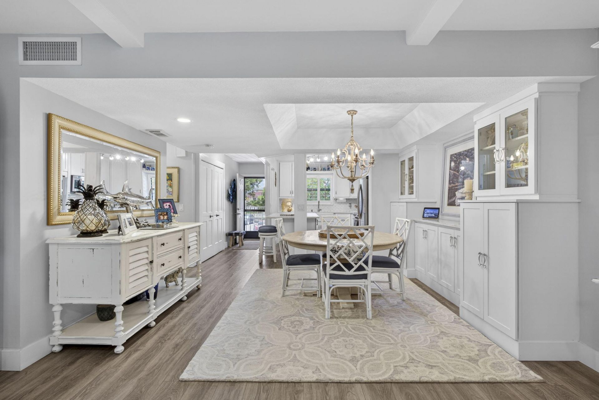 327 Southwind Drive, 203