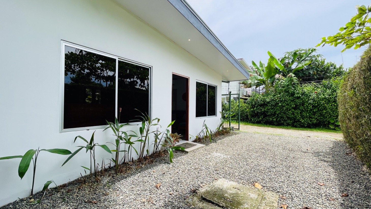 Turnkey Home for Sale in Bahía Uvita, Costa Rica – Walk to the Beach and Marino Ballena National Park