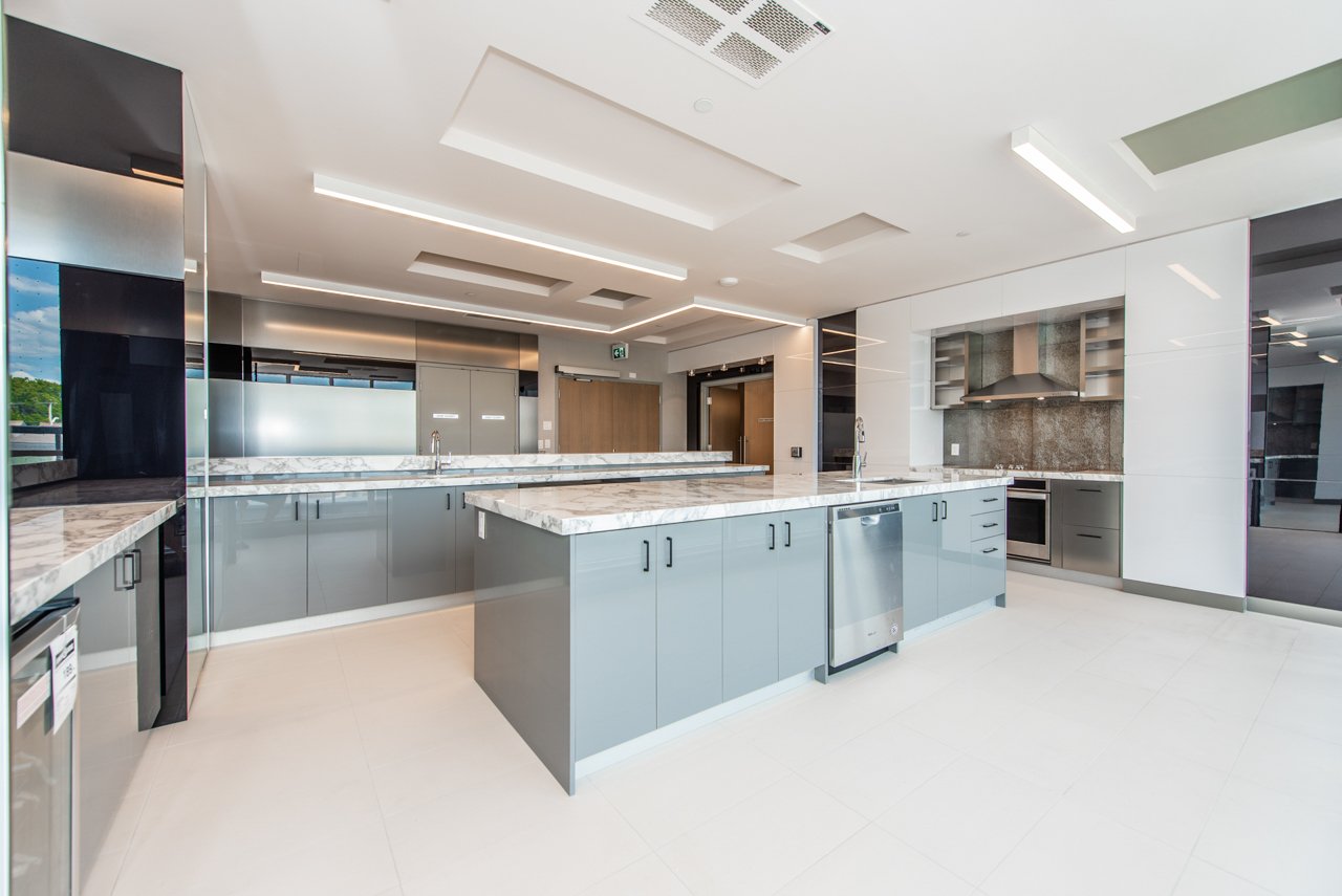 1603 Eglinton Ave W Unit: 417 