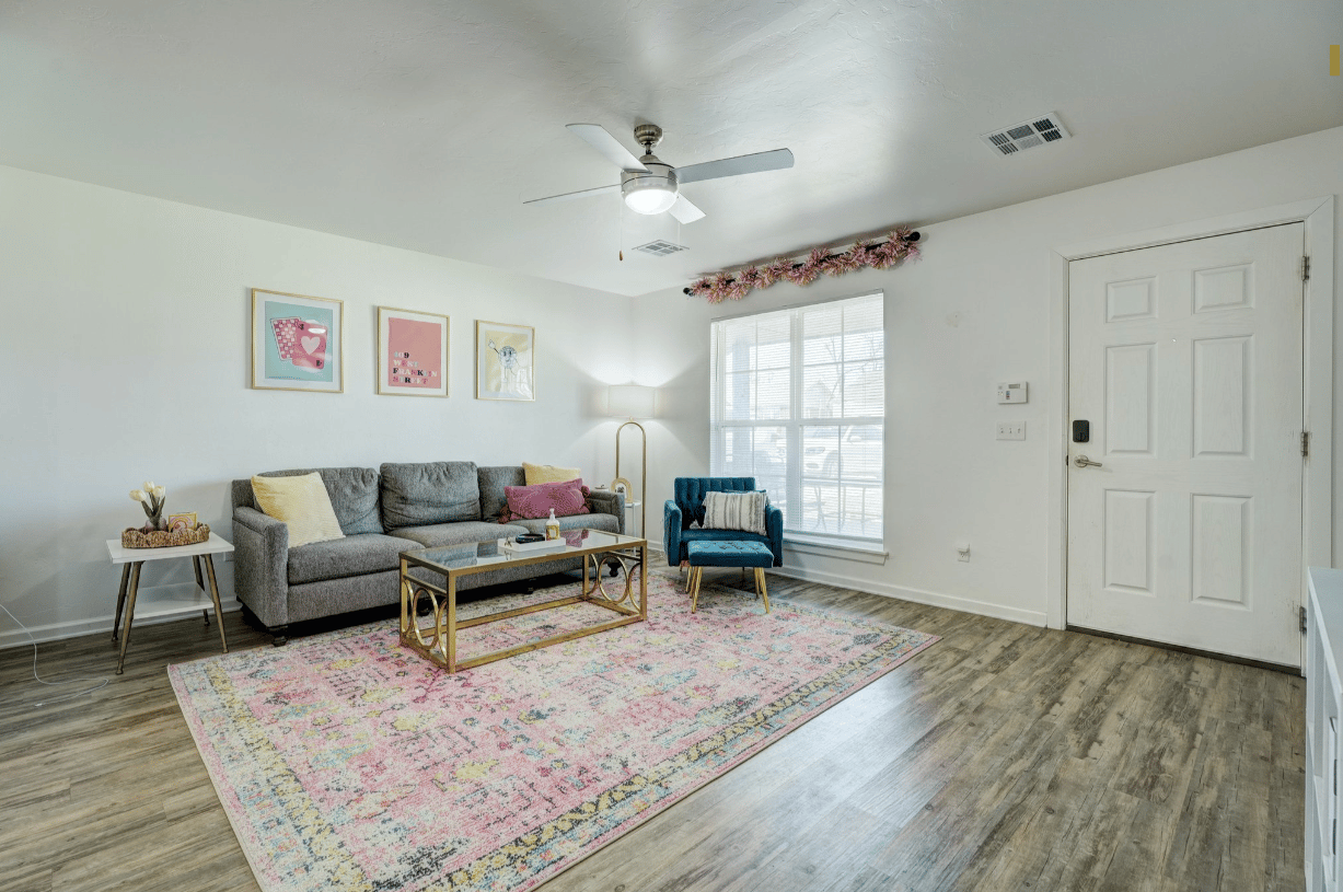 1520 North Market Ave