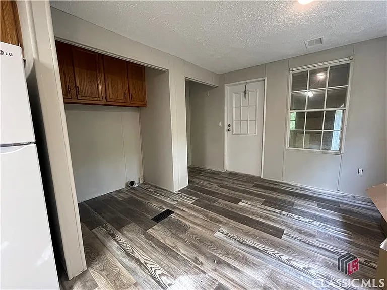 3805 Crabapple Hollow Rd