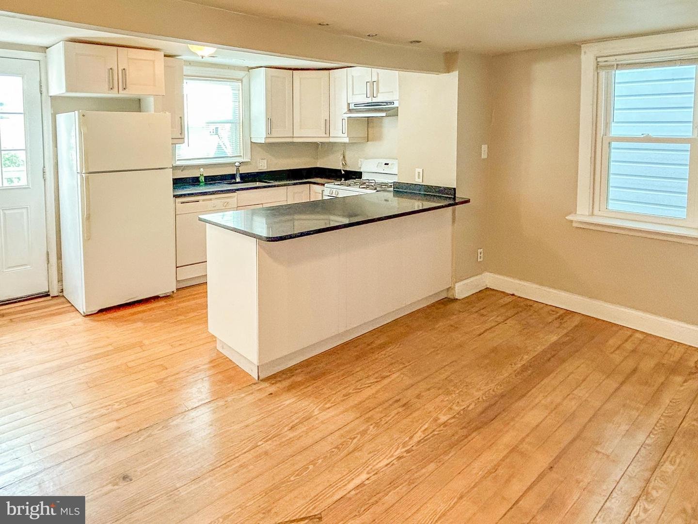 220 Saint Marys St, Phoenixville, PA 19460	