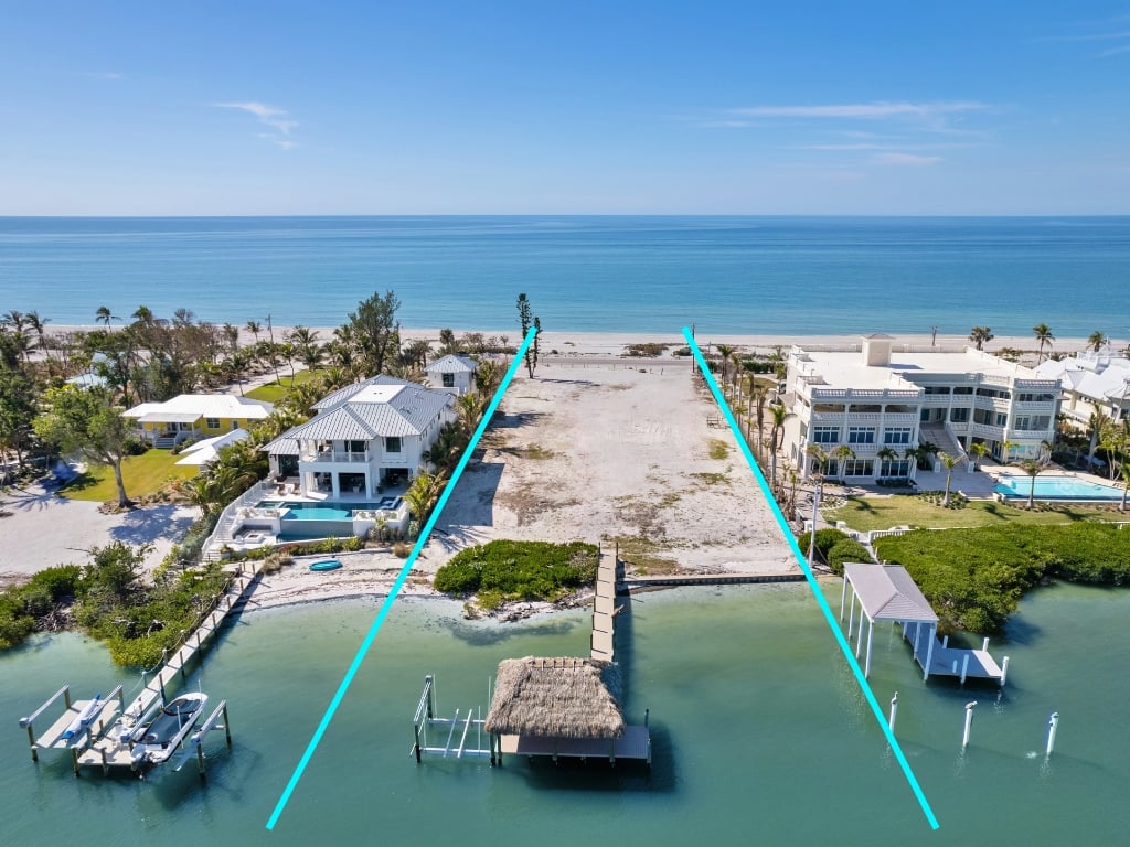 15819 Captiva DR