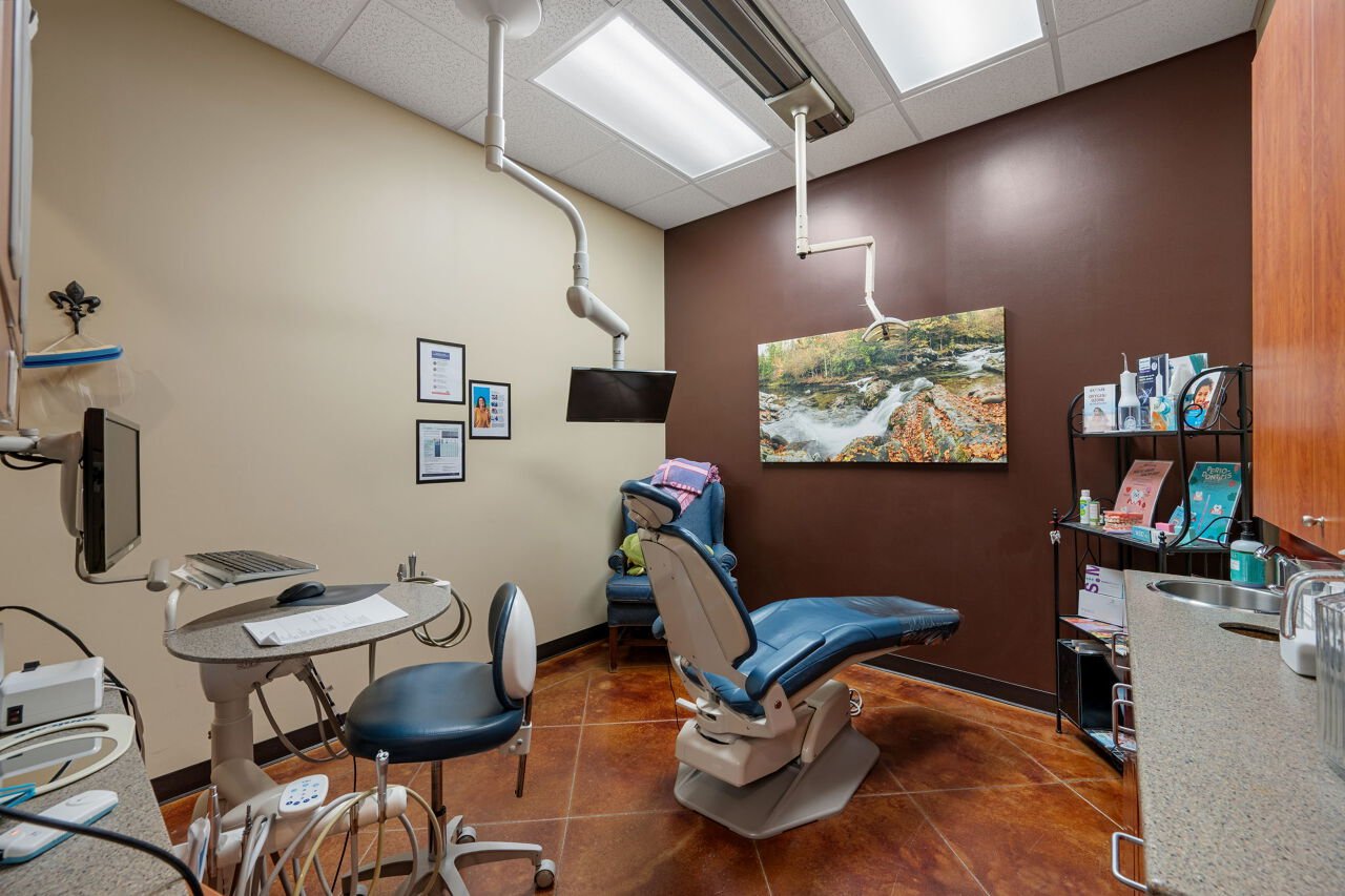7215 Wyoming Springs Drive #800 (Second Gen Dental)