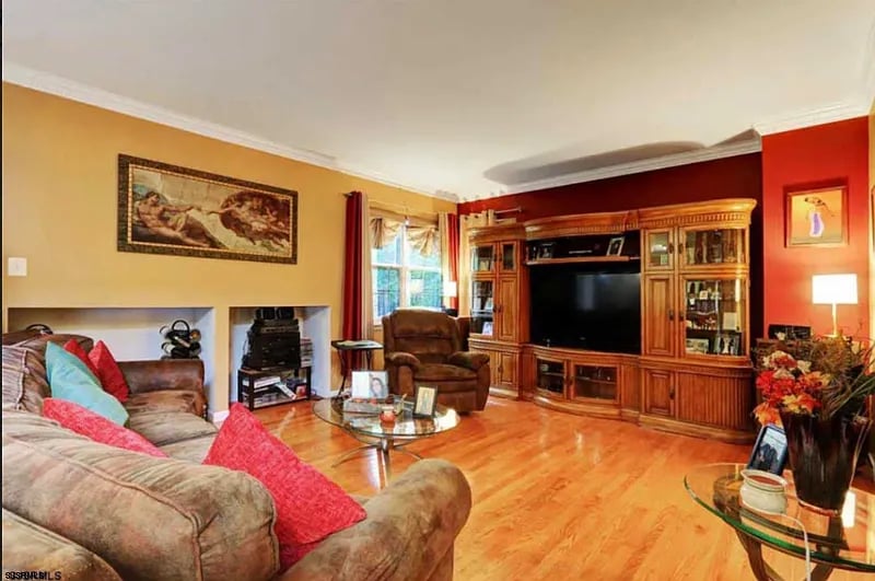10 Springton Cir