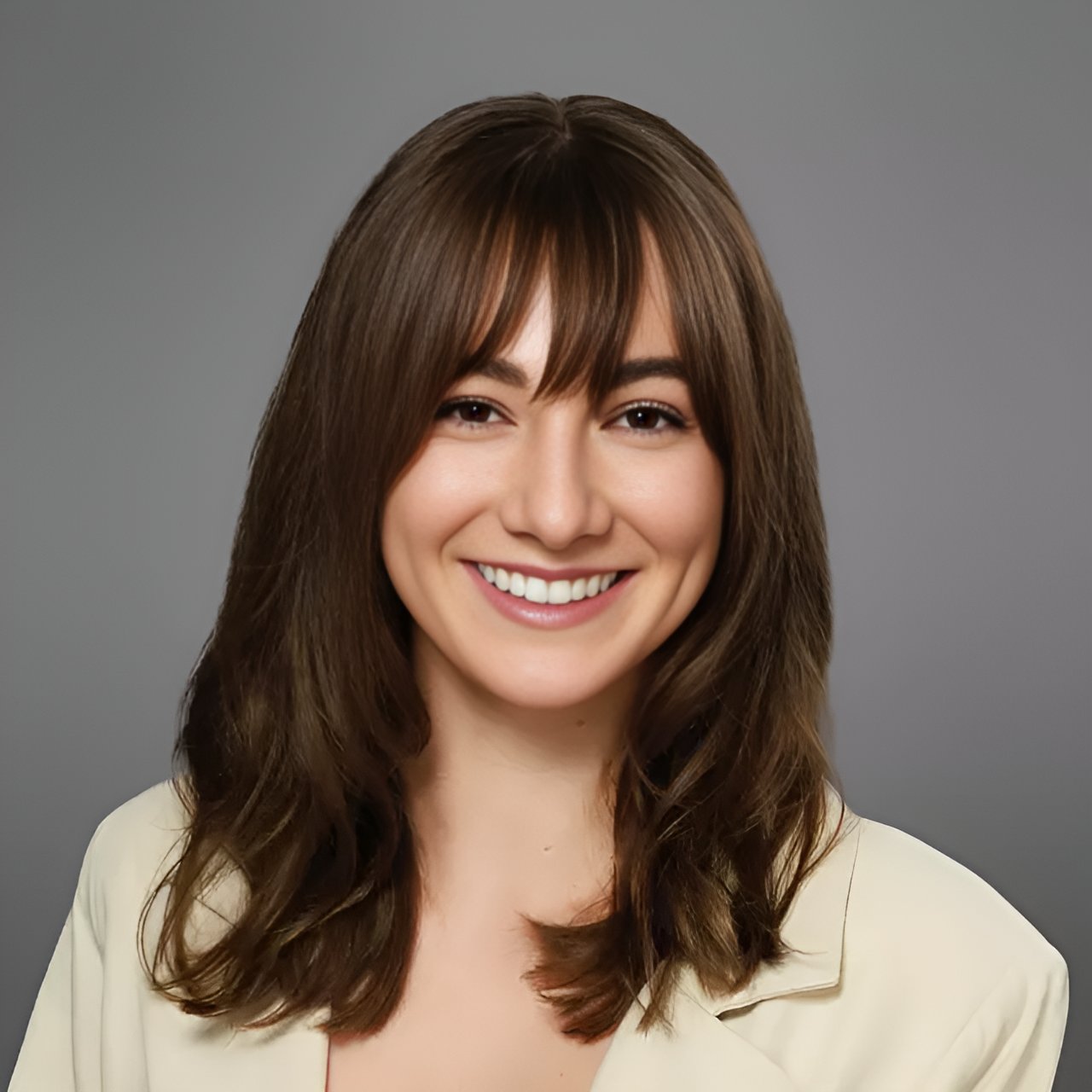 Aleca Sayler Arizona Real Estate Headshot