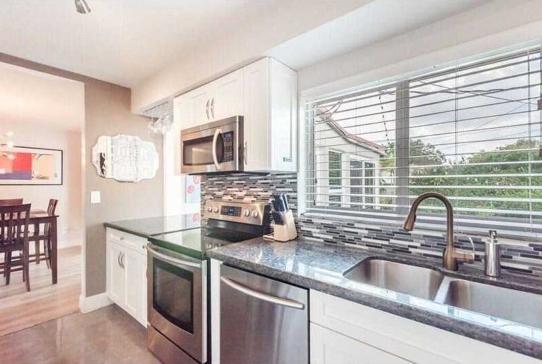Matt Scroggins Sells Miami Shores Bungalow with Jane Russell!