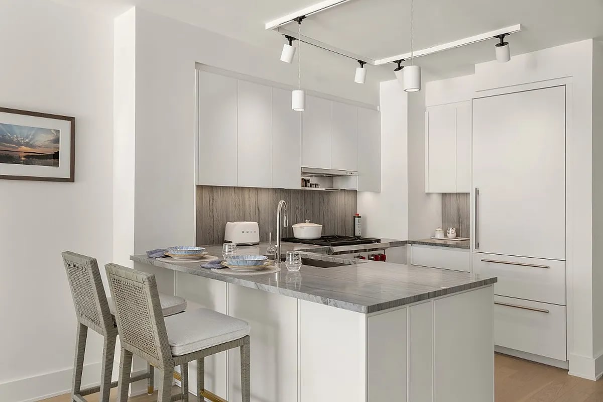 20 River Terrace #5G