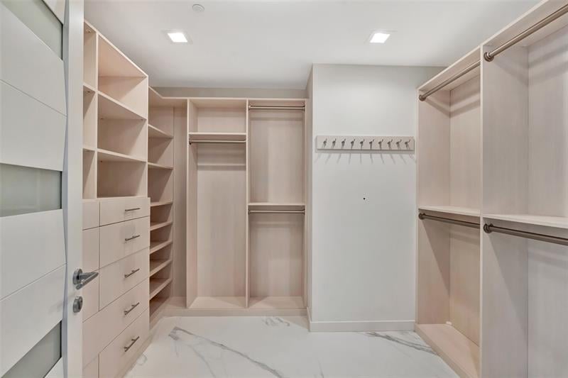 2200 N Ocean Blvd: Unit S303