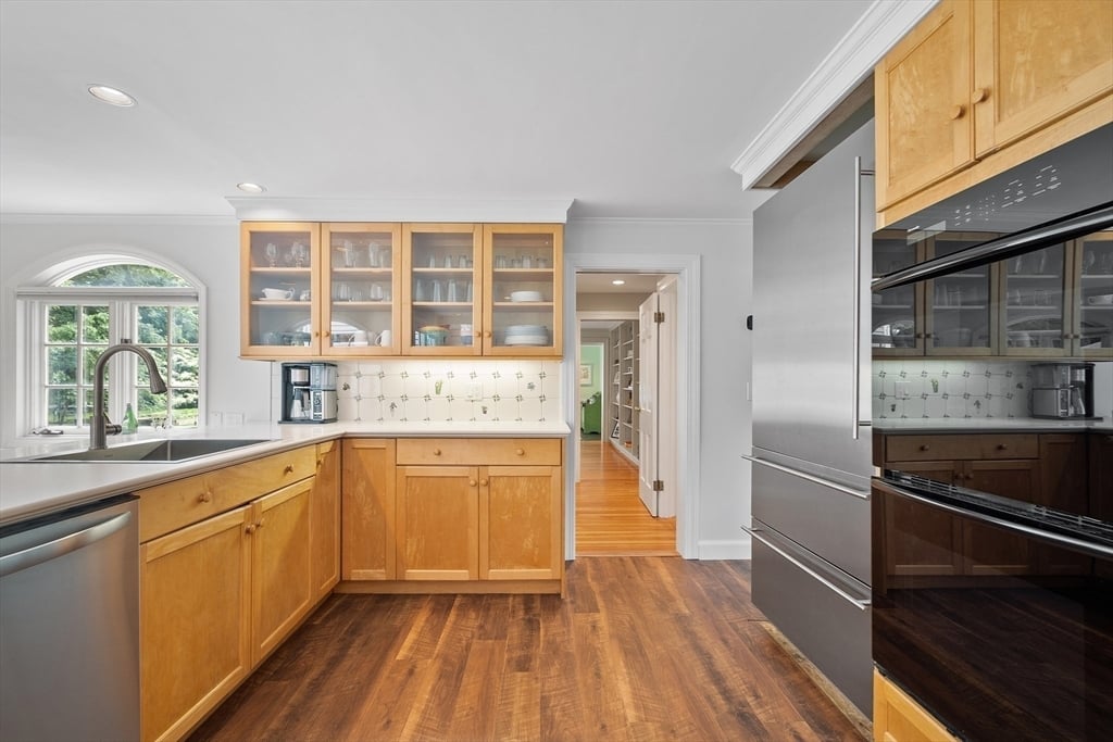83 Walnut St