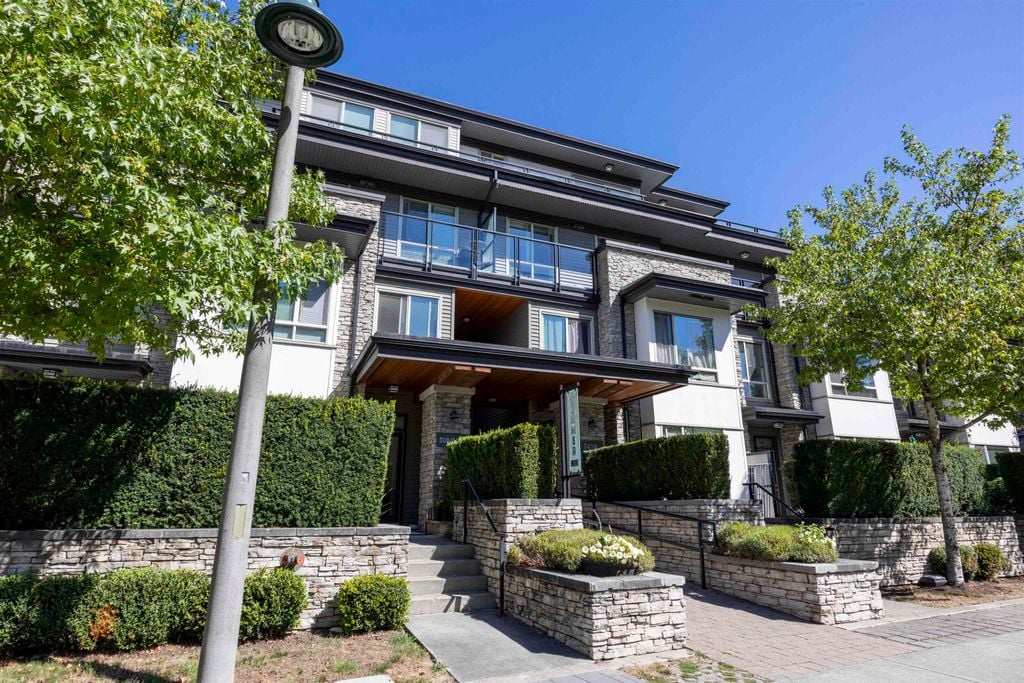 7418 Byrnepark Walk, #104