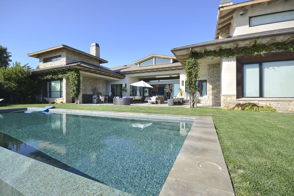 Meadow Manor