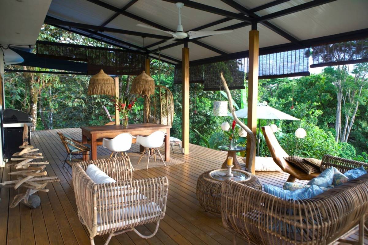 Terra Lodge - Income producing property with two apartments, swimming pool and 1 bedroom home.