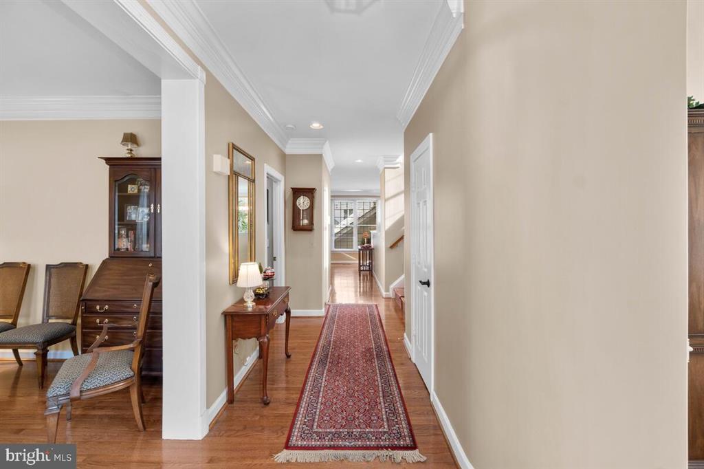  343 Tschiffely Square Rd