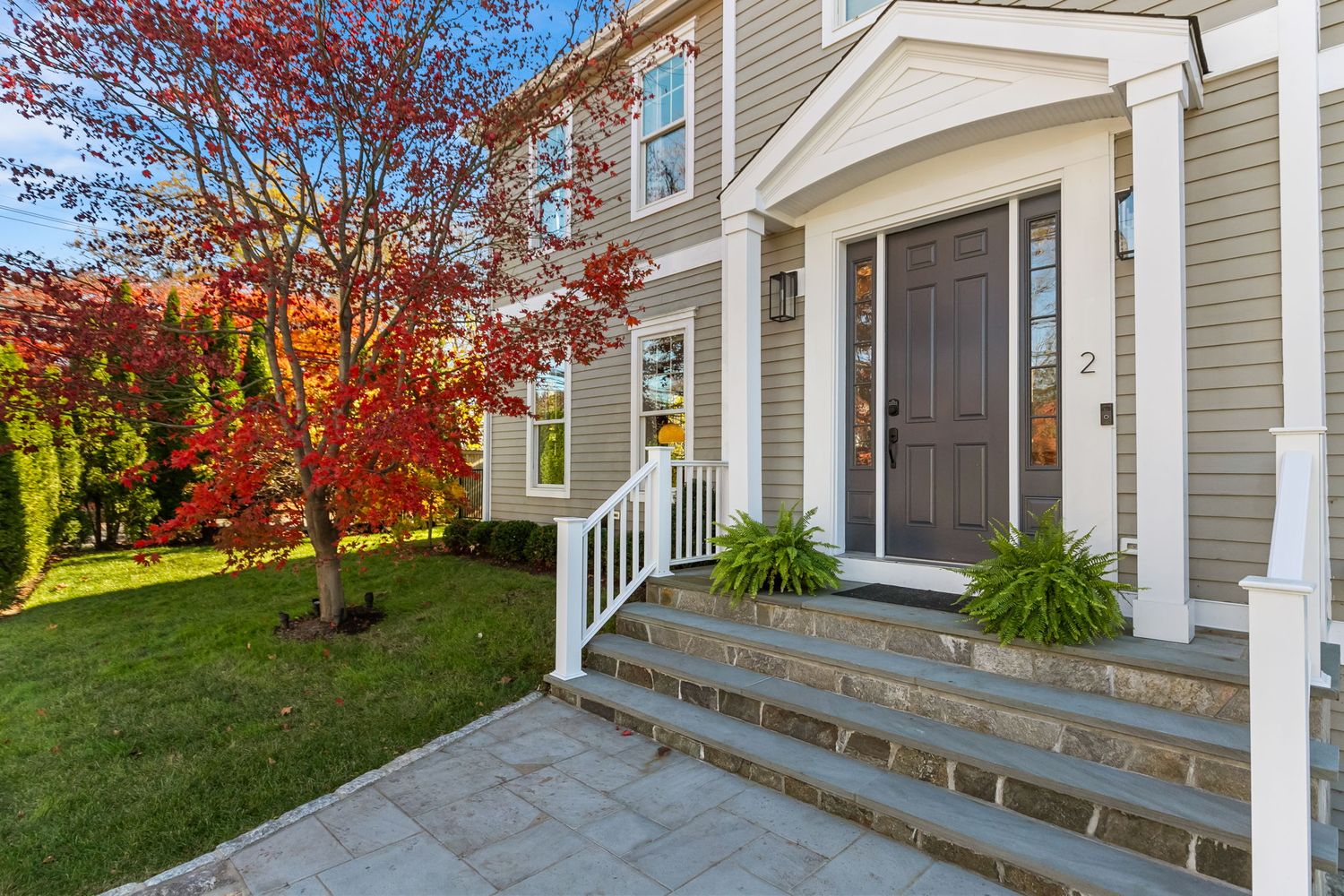 2 Halsey Dr