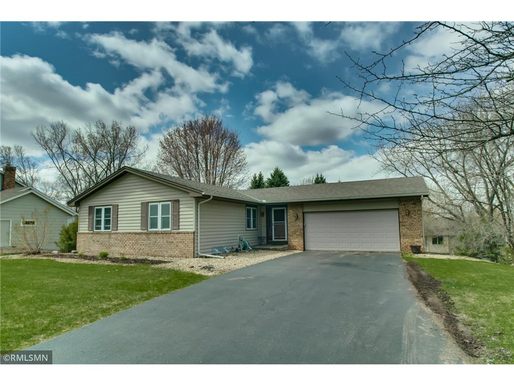 15020 Tyacke Drive, Burnsville, MN 55306-5040