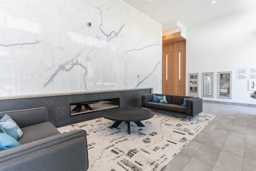 13655 Fraser Hwy, #602