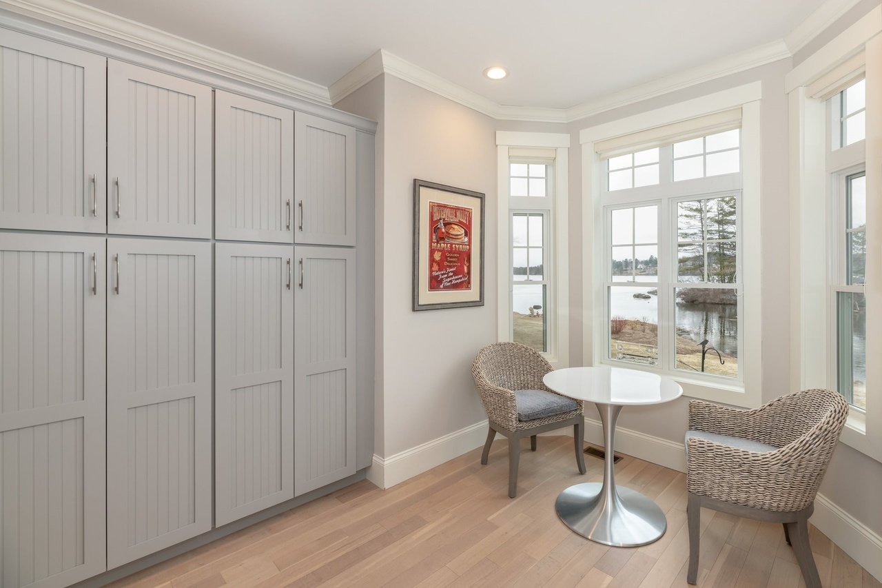11 Island Dr