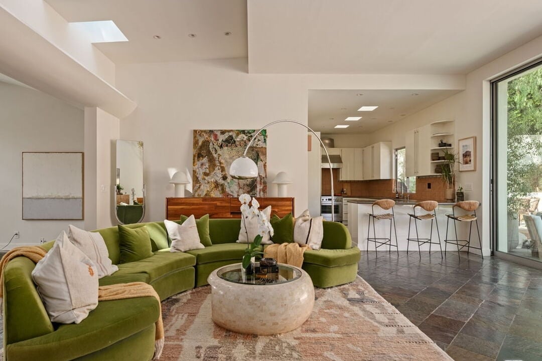 Northstar Pavilion, Amor Rd, 90046