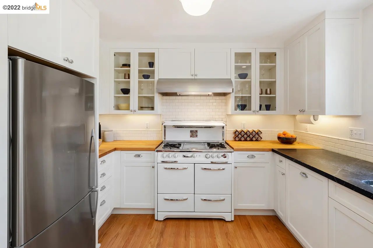 384 Coventry Rd