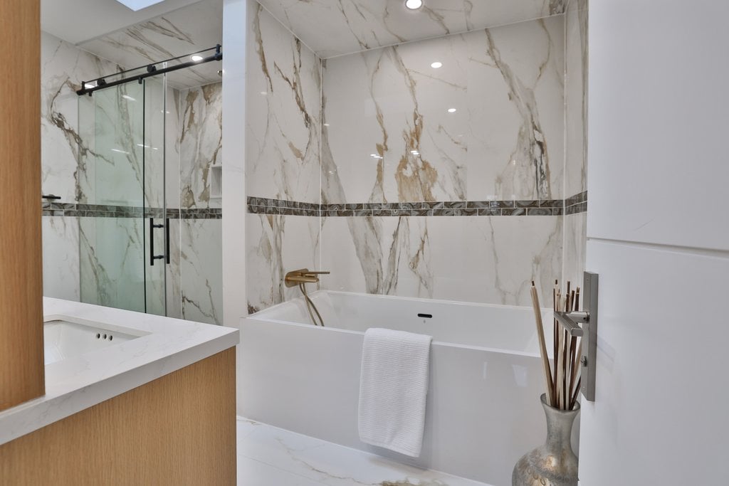47 Thirteenth St