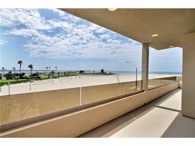 2663 Ocean Front Walk #3