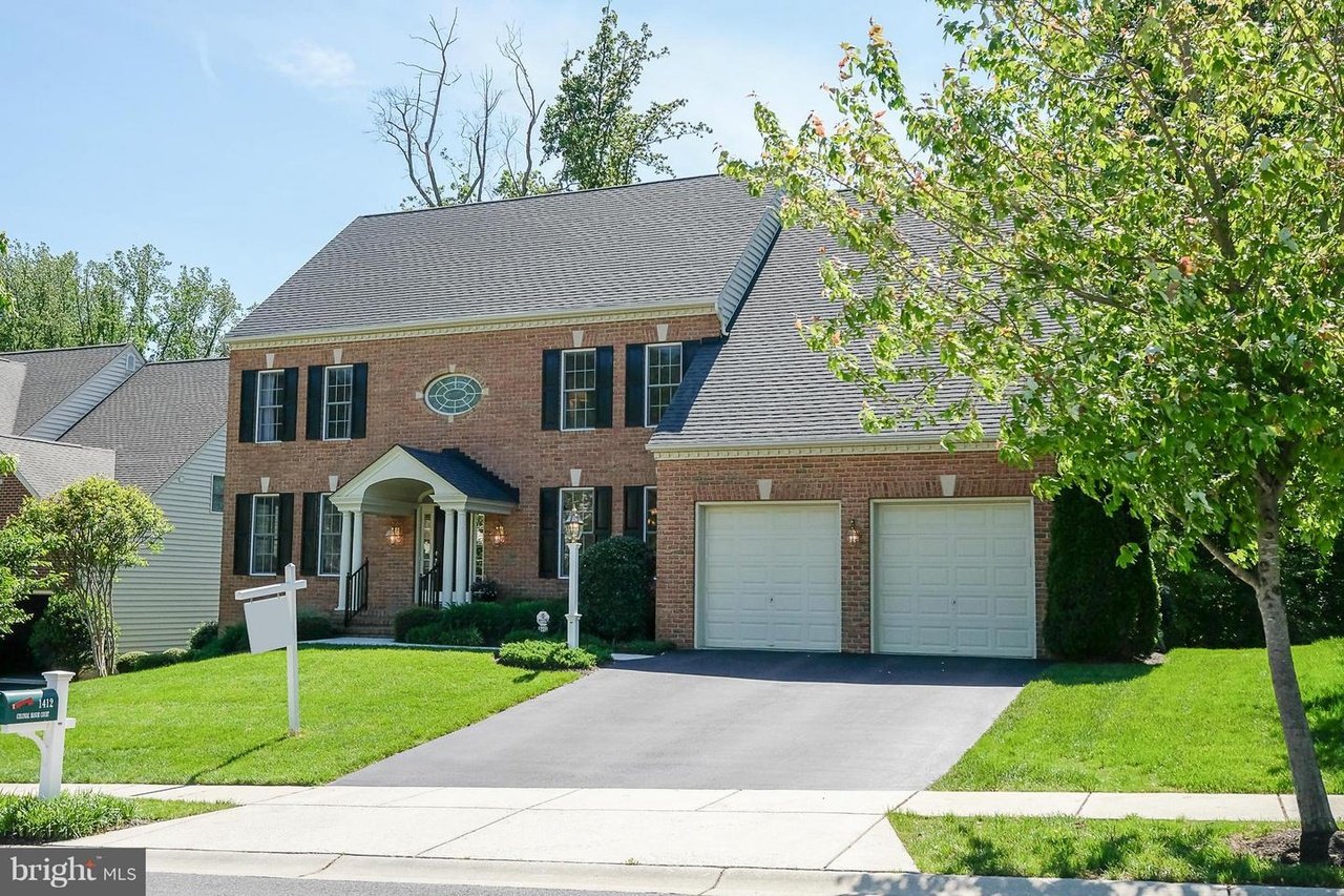 1412 Colonial Manor Ct