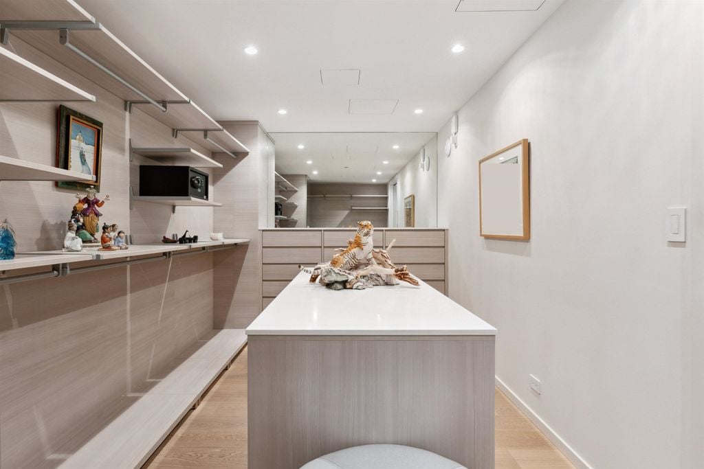 1355 Bellevue Ave, #505